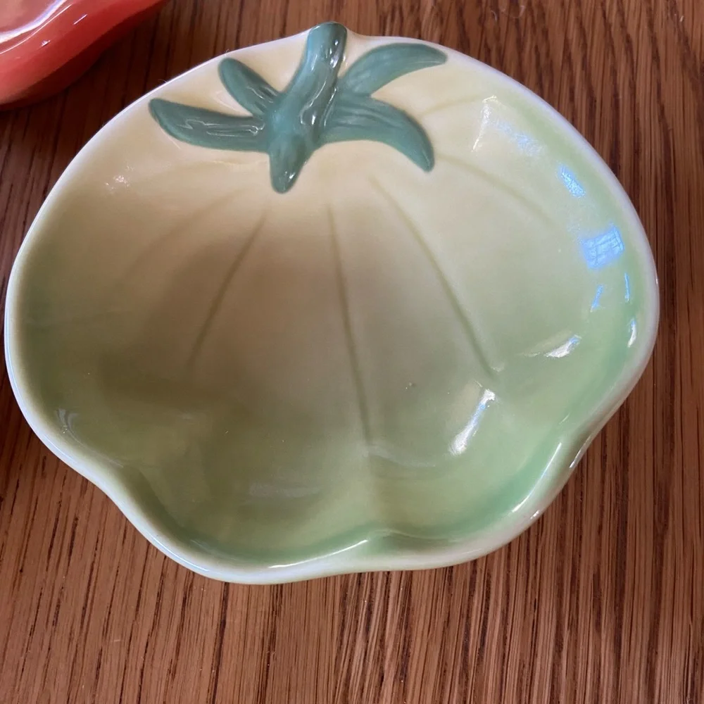 3 Williams Sonoma Ceramic Tomato Dishes